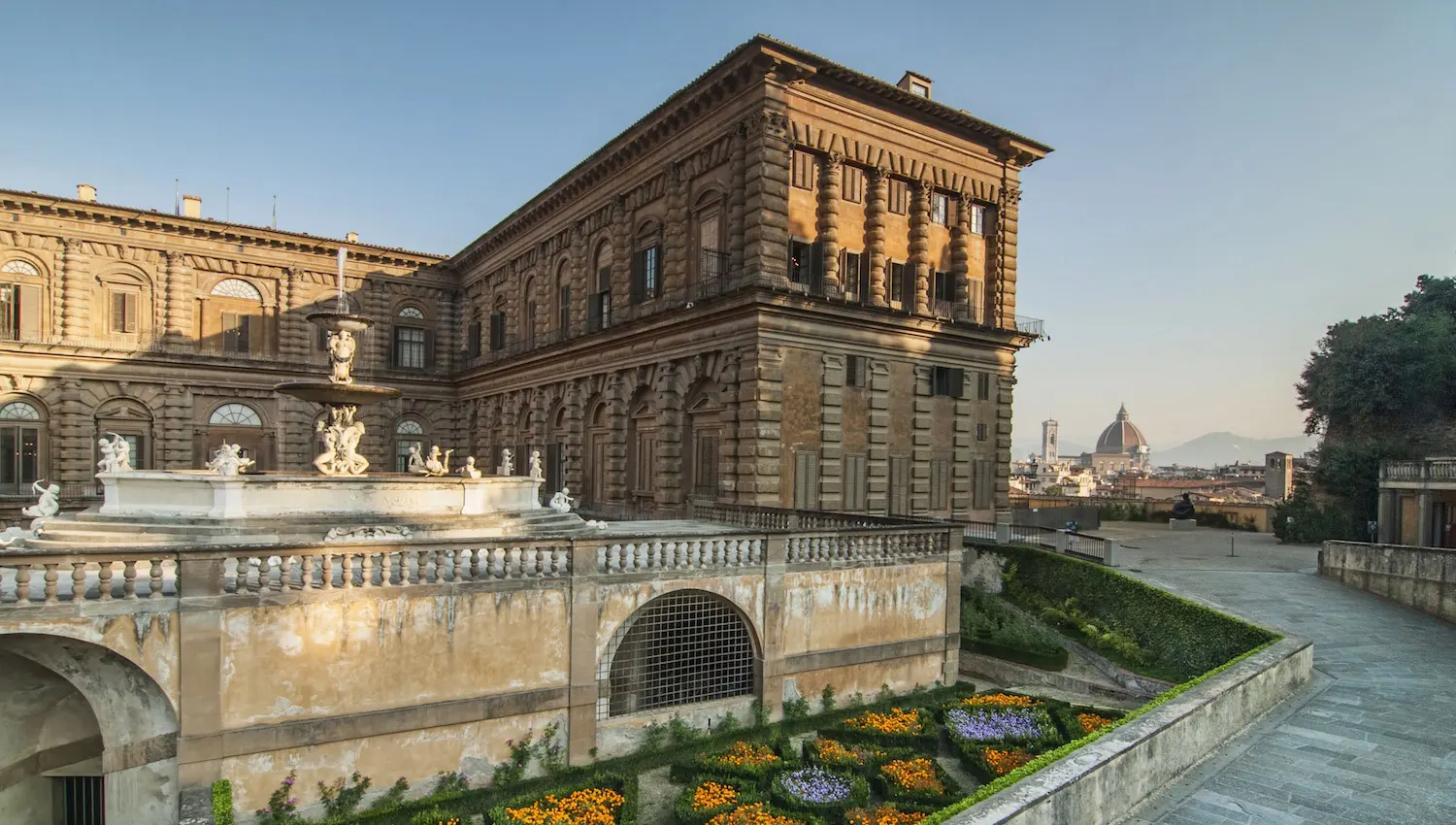 palazzo pitti florence